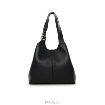 COCCINELLE 26FW ��ġ�ڸ� ����� E1SHA110101 001 NOIR26FW ��ġ�ڸ� ����� E1SHA110101 001 NOIR