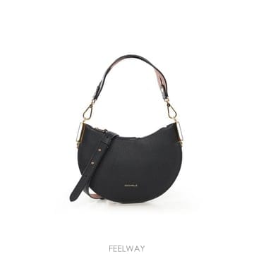 COCCINELLE 26FW ��ġ�ڸ� ����� E1QKF130301 613 NOIR COGNAC26FW ��ġ�ڸ� ����� E1QKF130301 613 NOIR COGNAC