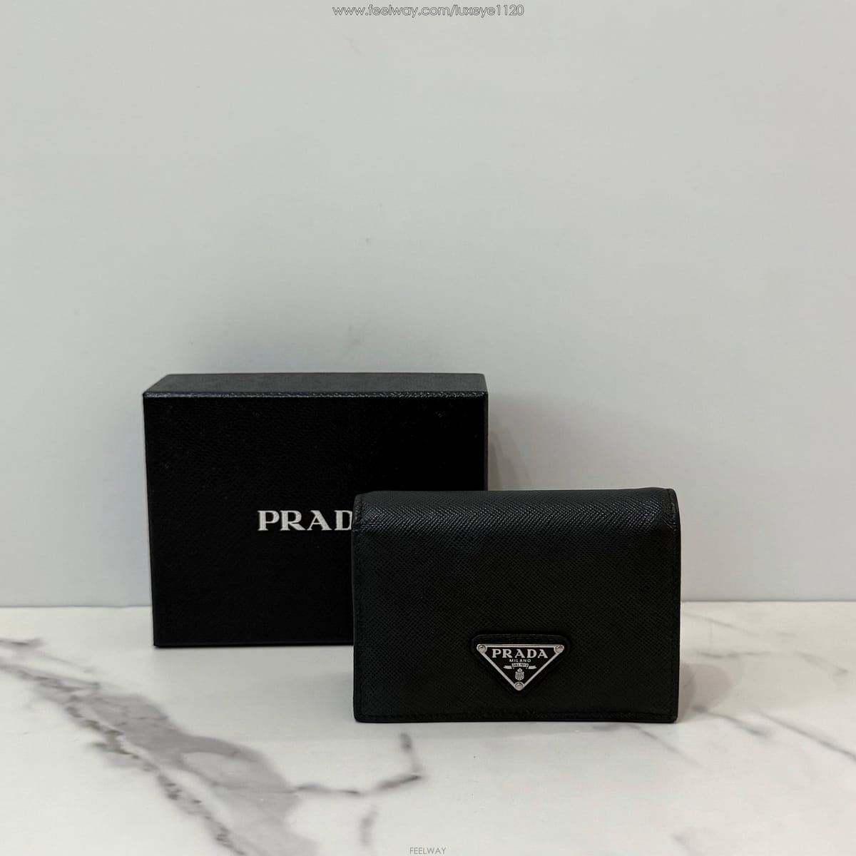 PRADA ����� ���ǾƳ� �ﰢ�ΰ� ������ 1MV021 QHH F0002����� ���ǾƳ� �ﰢ�ΰ� ������ 1MV021 QHH F0002