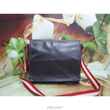 BALLY �������� �߸� ���� ����� ũ�ν��� ��ǰ �߰����� ��ǰ 62108�������� �߸� ���� ����� ũ�ν��� ��ǰ �߰����� ��ǰ 