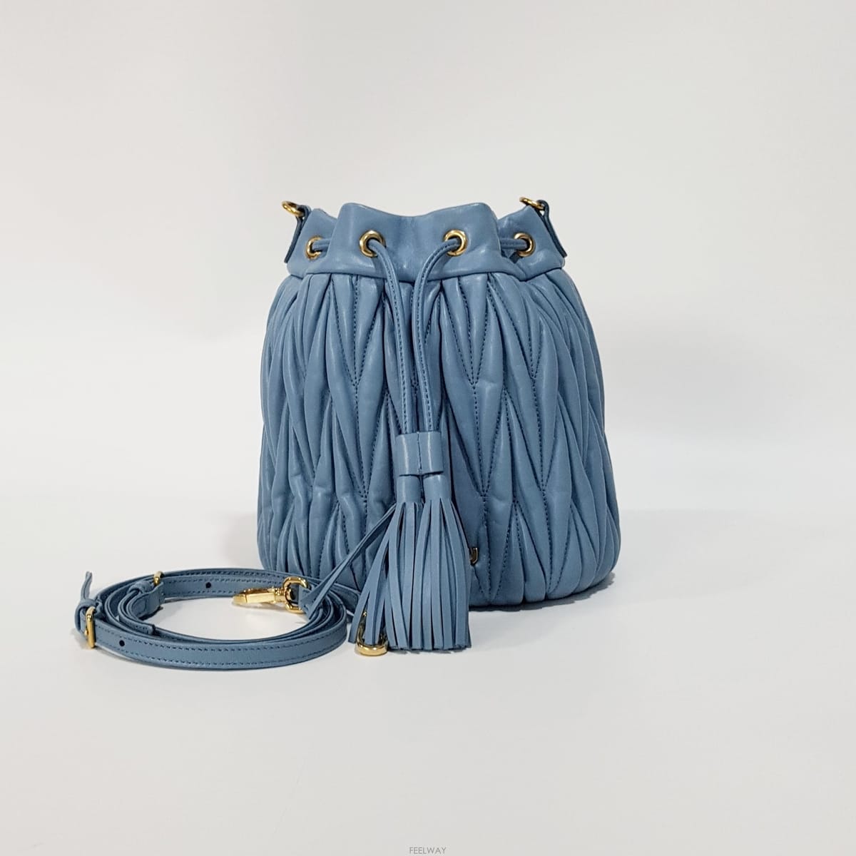 Miu Miu �̿�̿� ���׶�� ��Ŷ��̿�̿� ���׶�� ��Ŷ��