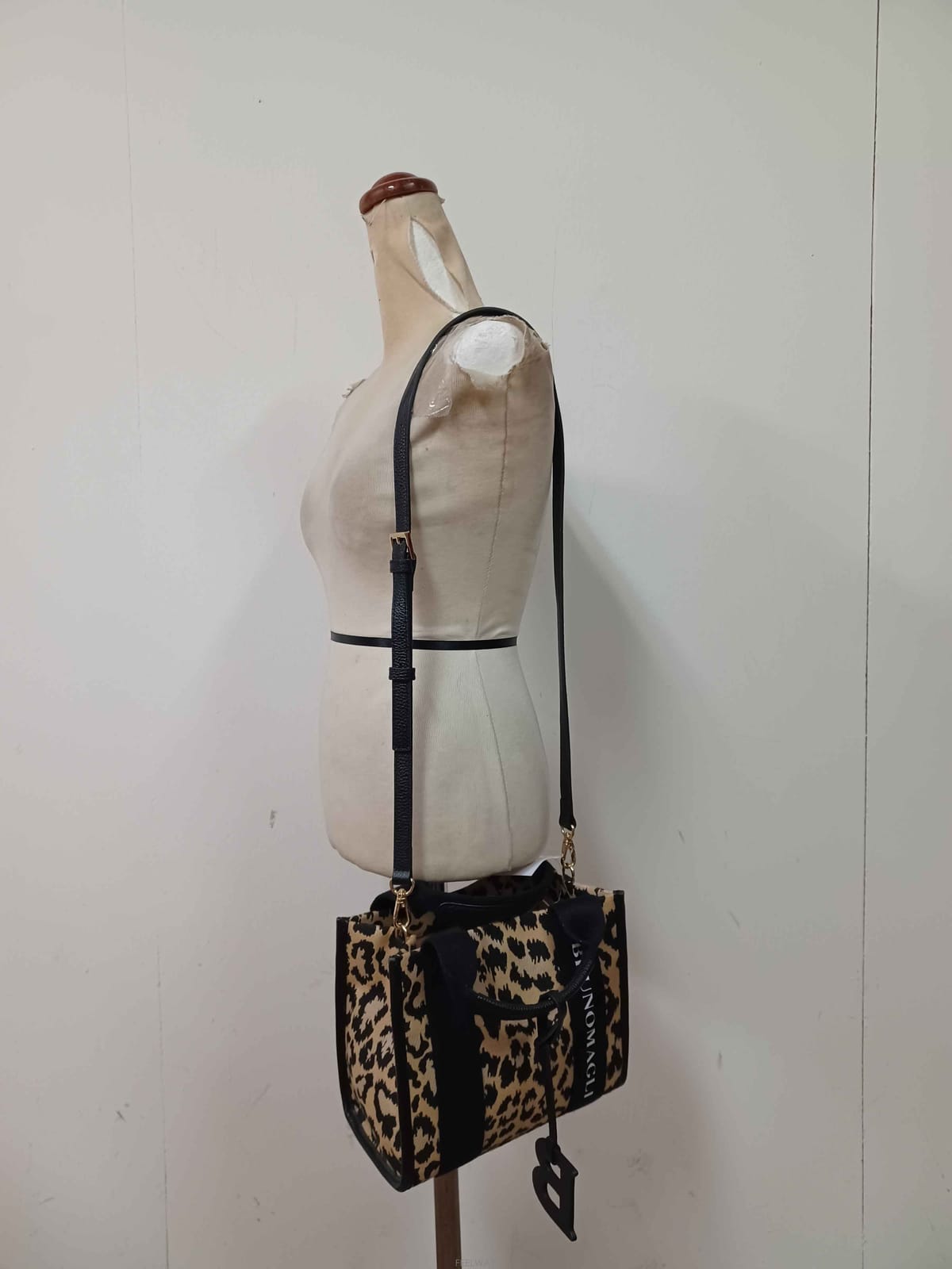 | Other Brand | ��ȫ����/B-10897/���븻�� ��ǰ ������ ��Ʈ&ũ�ν����ȫ����/B-10897/���븻�� ��ǰ ������ ��Ʈ&ũ�ν���