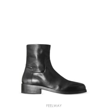 26FW 마르셀 스니커즈 MM4945 P014 666 BLACK