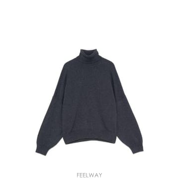 26FW 브루넬로 쿠치넬리 스웨터 M12744403 C7186 NAVY