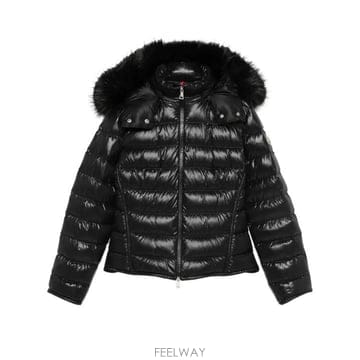 Moncler 26FW ��Ŭ���� �е� L20931A00196 597Z8 999 BLACK26FW ��Ŭ���� �е� L20931A00196 597Z8 999 BLACK