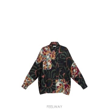 Dries Van Noten 26FW �帮�� �� ��ư ���� 130702 400160626FW �帮�� �� ��ư ���� 130702 4001606