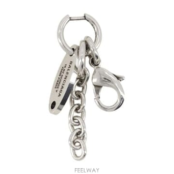 Balenciaga 26FW �߷��þư� Ű�� 869812 TZ99I 0911 silver26FW �߷��þư� Ű�� 869812 TZ99I 0911 silver