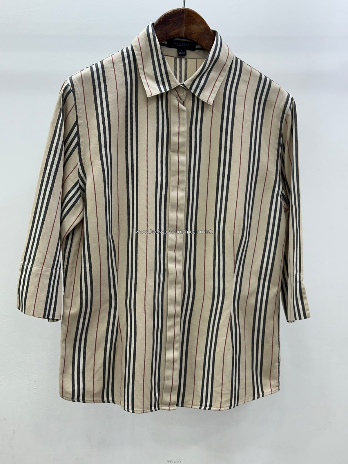 Burberry ������ ���� ��������� ���� ����