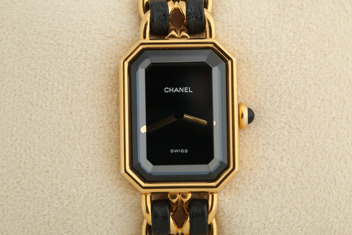 CHANEL ���� Chanel �����̿��� ���� �ð� ���� ���� H0001 S���� Chanel �����̿��� ���� �ð� ���� ���� H0001 S