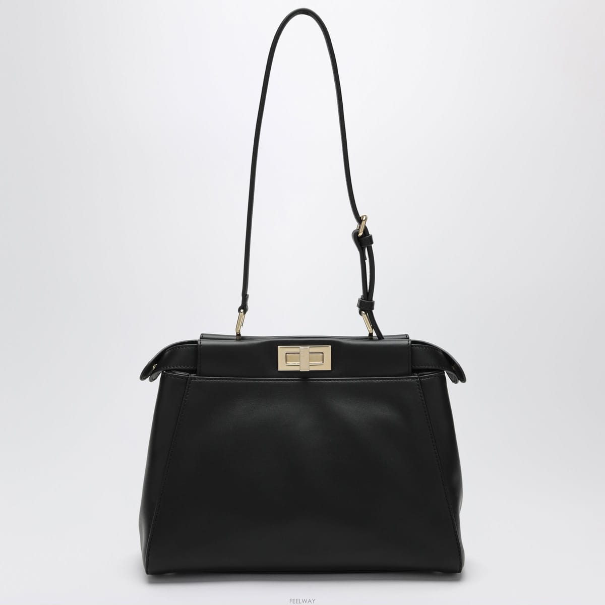 FENDI [A1] ��� 8BN375B14F �ڵ�� ��Ʈ�� ���� ���� 8BN375B14FF0QA1[A1] ��� 8BN375B14F �ڵ�� ��Ʈ�� ���� ���� 8BN375B14