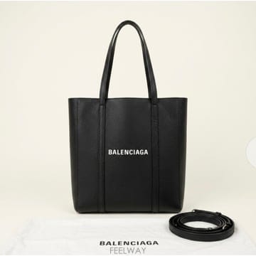 Balenciaga �߷��þư� ���긮���� ��Ʈ�� ũ�ν��� XS�߷��þư� ���긮���� ��Ʈ�� ũ�ν��� XS