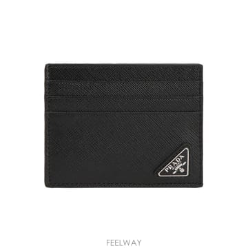 PRADA ����� 26FW ���ǾƳ� �ﰢ�ΰ� ī������ ���� 2MC223 QHH F0002����� 26FW ���ǾƳ� �ﰢ�ΰ� ī������ ���� 2MC223 QHH