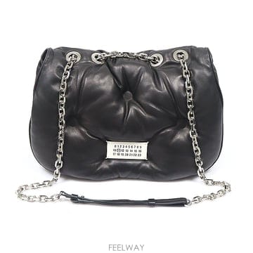 Maison Margiela(메종마르지엘라) S56WG0169 블랙 나파 글램 슬램 플랩 체인 숄더백
