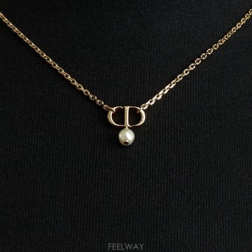 디올 N1390PTCRS Petit CD 펄 드롭 여성 목걸이aa66952