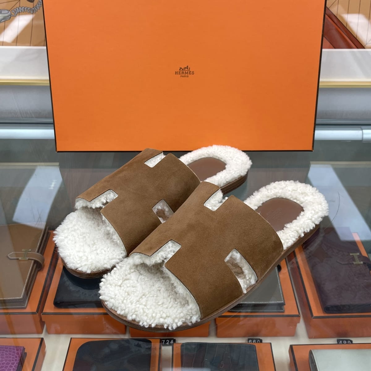 HERMES ������*����*�����޽� ����̸� �þ ���� ������ ���� 231920������*����*�����޽� ����̸� �þ ���� ������ ���