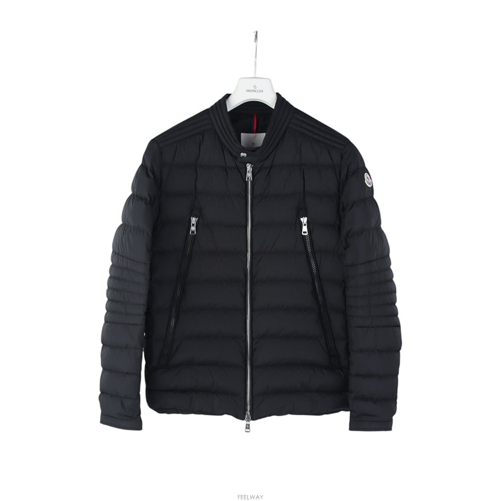 Moncler ��Ŭ���� H2091 1A00217 Amiot �ƹ̿�Ʈ �� �ٿ� ����Ŀ ���� 5������  37663-1��Ŭ���� H2091 1A00217 Amiot �ƹ̿�Ʈ �� �ٿ� ����Ŀ 