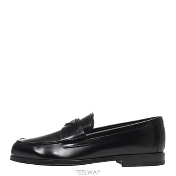 PRADA ����� �ﰢ�ΰ� �귯���� ���� ���� ���� 2DB209 055 F0002����� �ﰢ�ΰ� �귯���� ���� ���� ���� 2DB209 055 F00