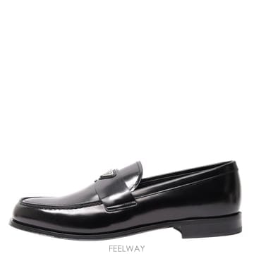PRADA ����� �ﰢ�ΰ� ���� ���� 2DB205 C000 055 F0002����� �ﰢ�ΰ� ���� ���� 2DB205 C000 055 F0002