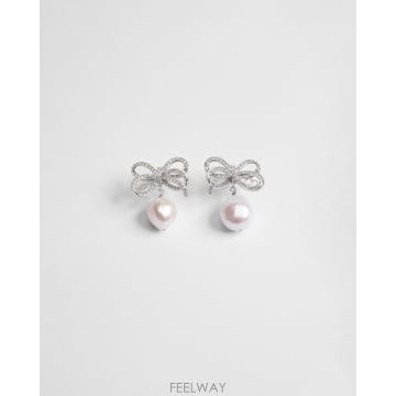 디올 디올 인피니트 보우 귀걸이