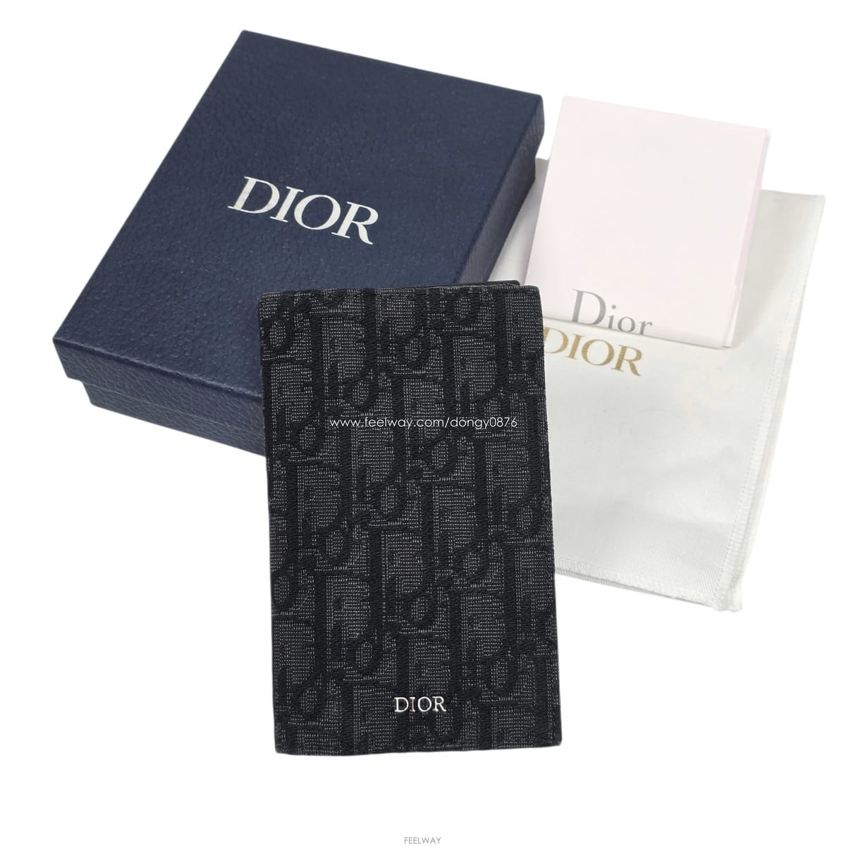 DIOR ��� ������ũ ��Ƽ�� 2�� �� ī��������� ������ũ ��Ƽ�� 2�� �� ī������