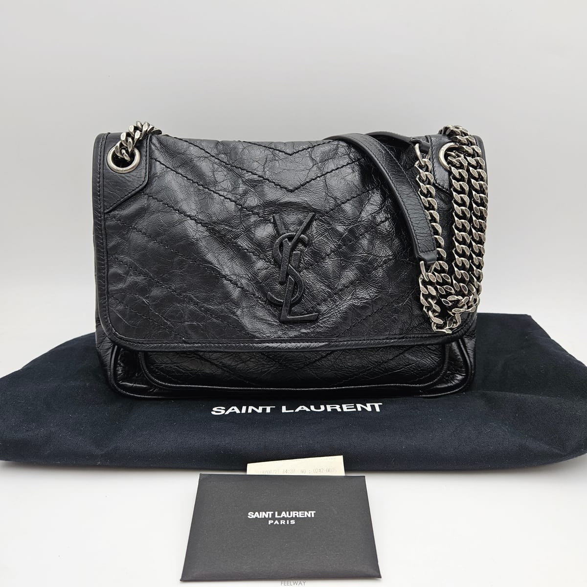Saint Laurent ���ζ� ��Ű�� �̵� ����� ���� 498894���ζ� ��Ű�� �̵� ����� ���� 498894