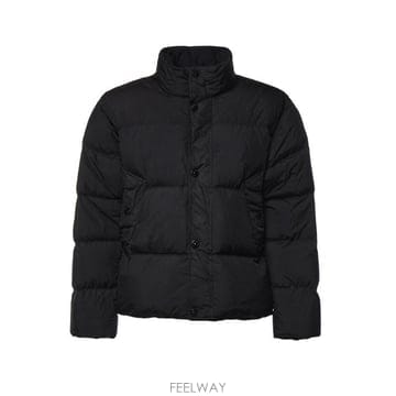 Stone Island 26FW ���� ���Ϸ��� ���� ��������Ʈ   ��Ƽ��� �ٿ� ��Ŷ L2S154100109 S0A23V0029 B26FW ���� ���Ϸ��� ���� ��������Ʈ   ��Ƽ��� �ٿ� ��
