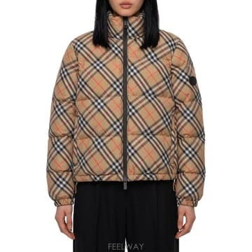 Burberry 26FW ������ üũ �ٿ� �е� 8110249 BEIGE26FW ������ üũ �ٿ� �е� 8110249 BEIGE