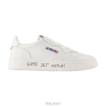 AUTRY 26FW ��Ʈ�� �޴޸���Ʈ �ο� ����Ŀ�� AULM ML08 white26FW ��Ʈ�� �޴޸���Ʈ �ο� ����Ŀ�� AULM ML08 white