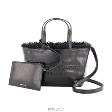 Alexander Wang 26FW �˷���� �� ��Ʈ�� 20426T22L 001 black26FW �˷���� �� ��Ʈ�� 20426T22L 001 black