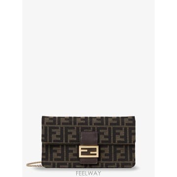 FENDI [N85]��� 8M0602 ���� ũ�ν��� ����� ���۹� FENDI Wallet on Chain Tube FF[N85]��� 8M0602 ���� ũ�ν��� ����� ���۹� FENDI Wal