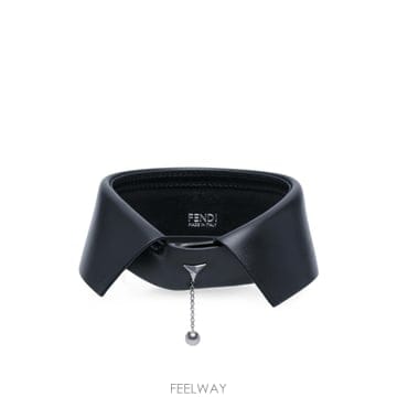 펜디 5 시스터스 가죽 칼라 네크리스 PM