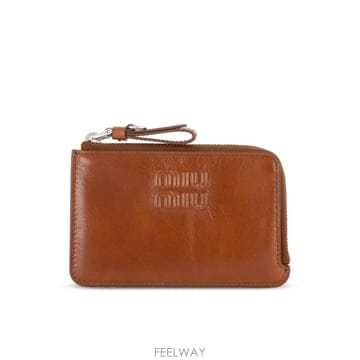 Miu Miu �δ��� MIU MIU �̿�̿� ���� ī�� �����δ��� MIU MIU �̿�̿� ���� ī�� ����