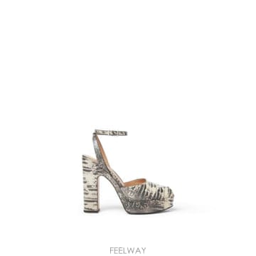 FENDI �δ��� FENDI ��� ���̺��� �ִϸ� ���� �������δ��� FENDI ��� ���̺��� �ִϸ� ���� ������