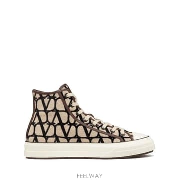 Valentino ���Ϲ�� �߷�Ƽ�� ����ٴ� ���� �����ڳ�׶��� ��Ż���� ����Ŀ����Ϲ�� �߷�Ƽ�� ����ٴ� ���� �����ڳ�׶��� ��Ż��