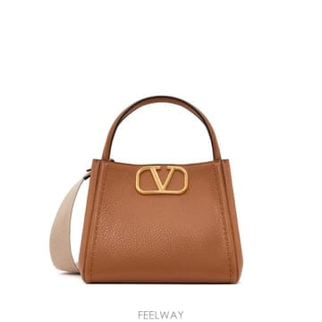 Valentino ���Ϲ�� �߷�Ƽ�� ����ٴ� ��Ÿ�� ���� �̵�� ��Ʈ ����Ϲ�� �߷�Ƽ�� ����ٴ� ��Ÿ�� ���� �̵�� ��Ʈ ��