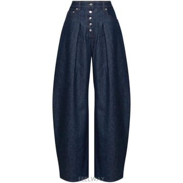Jacquemus ���Ϲ�� ��ũ���� �� �� �Խ� ���߷� �̵������ ���̵� �����Ϲ�� ��ũ���� �� �� �Խ� ���߷� �̵������ ���̵� 