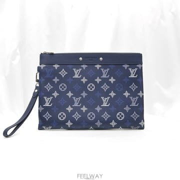 중고명품건대점 / Louis Vuitton(루이비통) M81570 투톤 쉐도우 모노그램 캔버스 포쉐