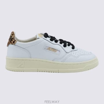 26FW Autry MEDALIST 로우   레더 스니커즈 with Animal 프린트 Detail AULW