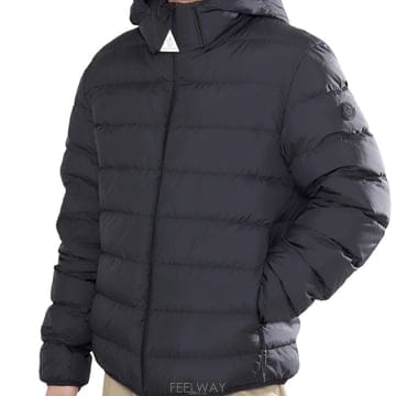 Moncler ��Ŭ���� Jeluz ���� �е� ���� 1A00050 5973I 999��Ŭ���� Jeluz ���� �е� ���� 1A00050 5973I 999
