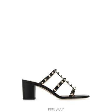 Valentino 26FW �߷�Ƽ�� ����ٴ� �� ������ 9W2S0C47VOD 0NO Black26FW �߷�Ƽ�� ����ٴ� �� ������ 9W2S0C47VOD 0NO Black