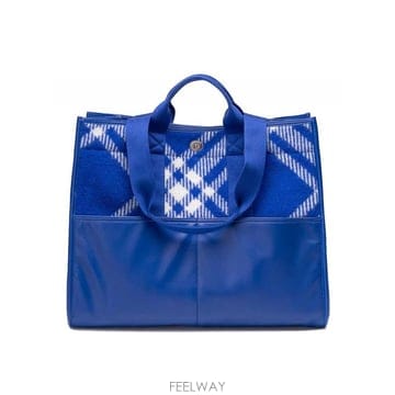 Burberry 23FW Burberry  pocket  ��Ʈ �� 8075132 TP57923884923FW Burberry  pocket  ��Ʈ �� 8075132 TP579238849