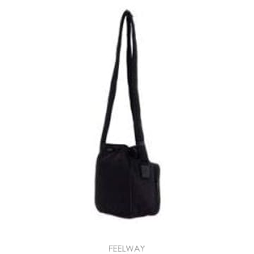 Saint Laurent 25FW ���ζ� ���� nylon ���� �� 793238FAC211000 TP57924493325FW ���ζ� ���� nylon ���� �� 793238FAC211000 TP57924