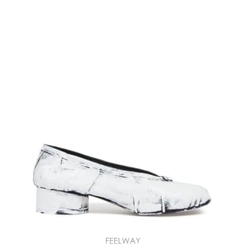 메종마르지엘라 Ballerina tabi S58WZ0128P4162H1532 TP581157573