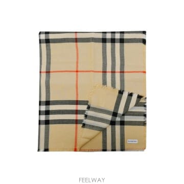 Burberry ������ 26SS ���̾�Ʈ üũ �� ��ī�����÷� ���� 8122127������ 26SS ���̾�Ʈ üũ �� ��ī�����÷� ���� 8122127