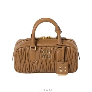 Miu Miu 26FW �̿�̿� BAULETTO 5BB142AN88F098L TP58105770026FW �̿�̿� BAULETTO 5BB142AN88F098L TP581057700