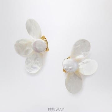 | Other Brand | 25FW ELIOU Fada ȭ��Ʈ earrings ESFAD010PVC199 TP57956308725FW ELIOU Fada ȭ��Ʈ earrings ESFAD010PVC199 TP57956