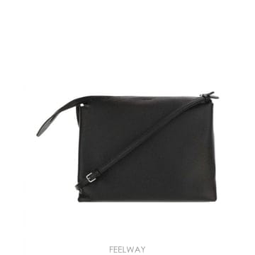THE Row 26FW �� �ο� ���� messenger �� W1235L129BLPL TP57839184726FW �� �ο� ���� messenger �� W1235L129BLPL TP5783918
