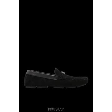 Dolce&Gabbana 26SS ��ü�ذ��ٳ� Suede ���� ����  Metal plaque detail  Durable rubber26SS ��ü�ذ��ٳ� Suede ���� ����  Metal plaque detail