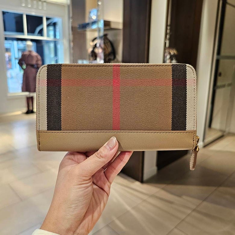 Burberry ������ ���� üũ ���� ������ ü��Ʈ�� ������ 80845191������ ���� üũ ���� ������ ü��Ʈ�� ������ 80845191