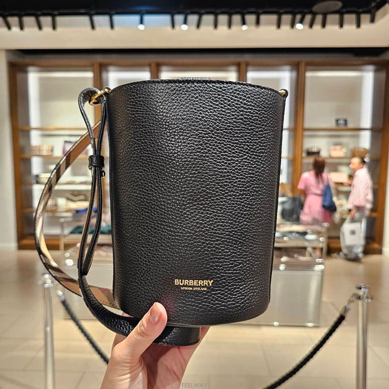 Burberry ������ ���� ���� ��Ŷ�� ����� 80840351������ ���� ���� ��Ŷ�� ����� 80840351